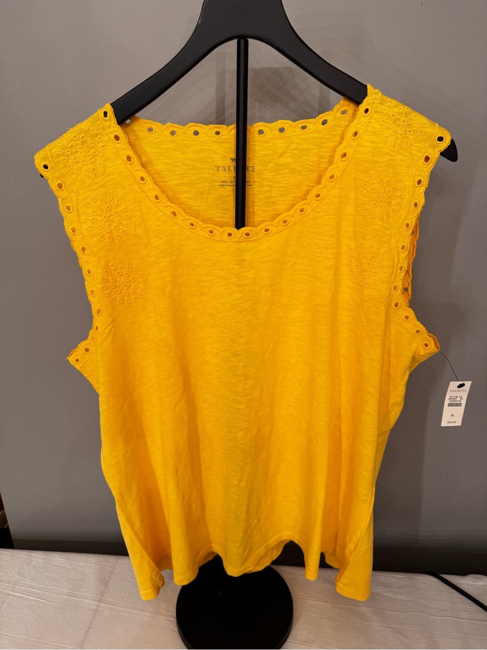 Talbots Sleeveless Eyelet Trim Tank - Yellow XL